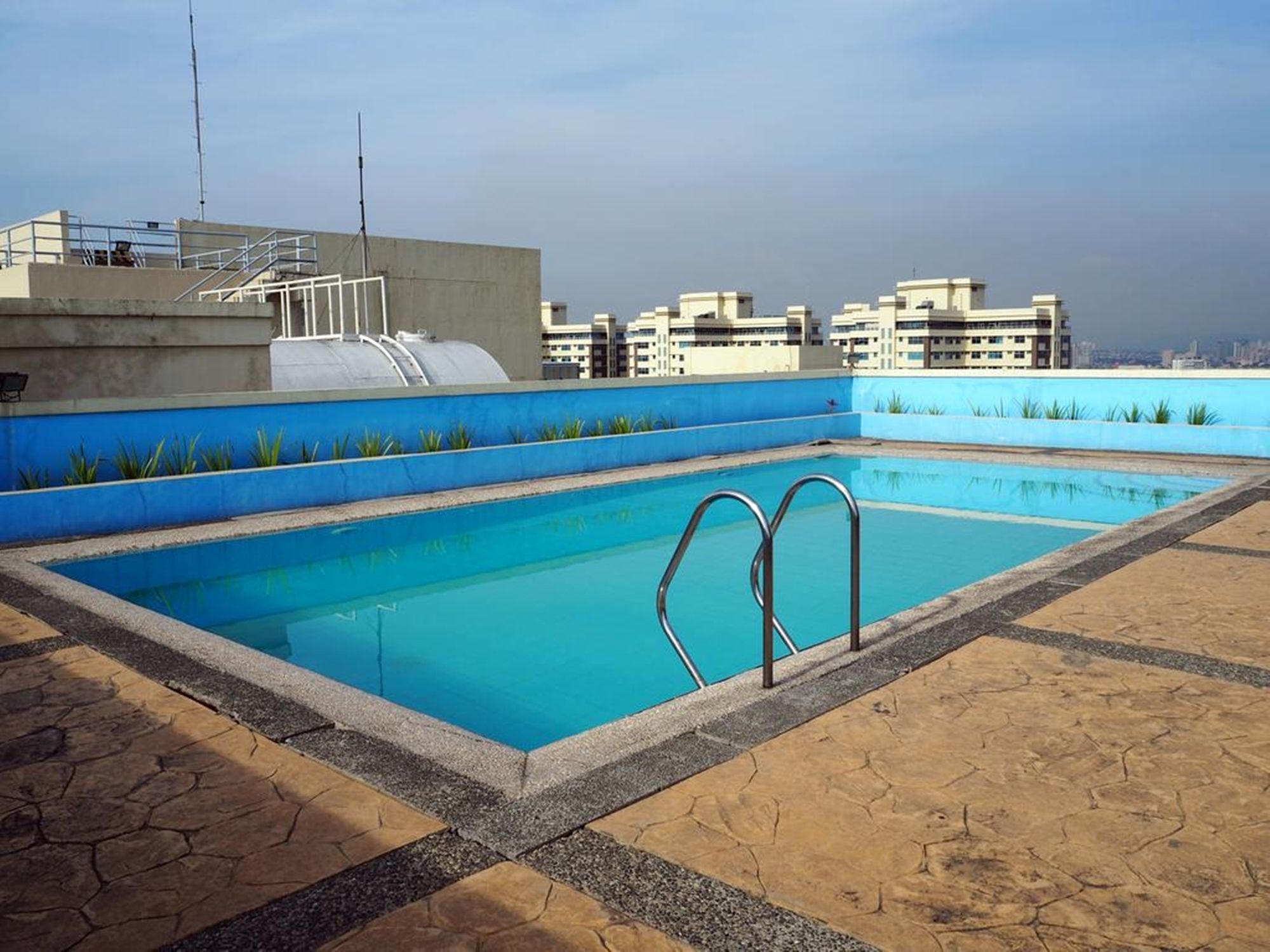 Suites De Marina Manila With Netflix Exterior foto